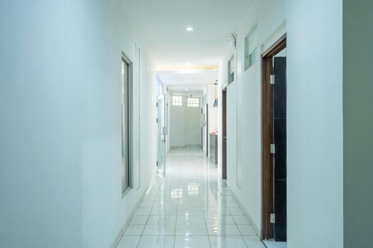 Super Oyo 1876 Fortuna Residence Bandung Exteriér fotografie