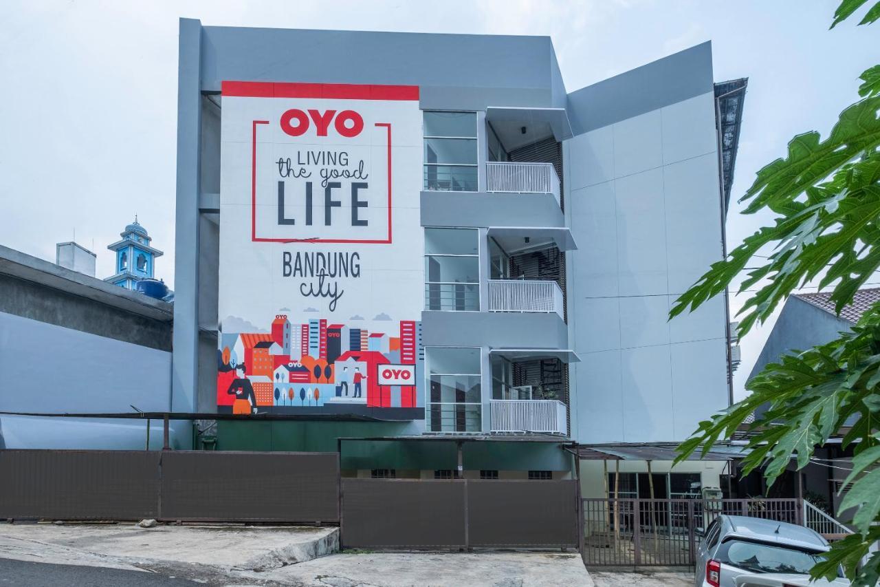 Super Oyo 1876 Fortuna Residence Bandung Exteriér fotografie